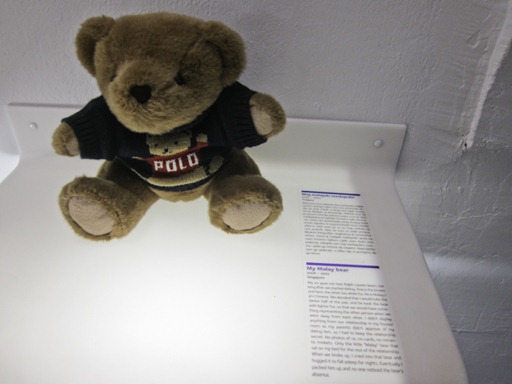 Bear - Broken Relationships -- Zagreb, Croatia Bear - Broken Relationships -- Zagreb, Croatia