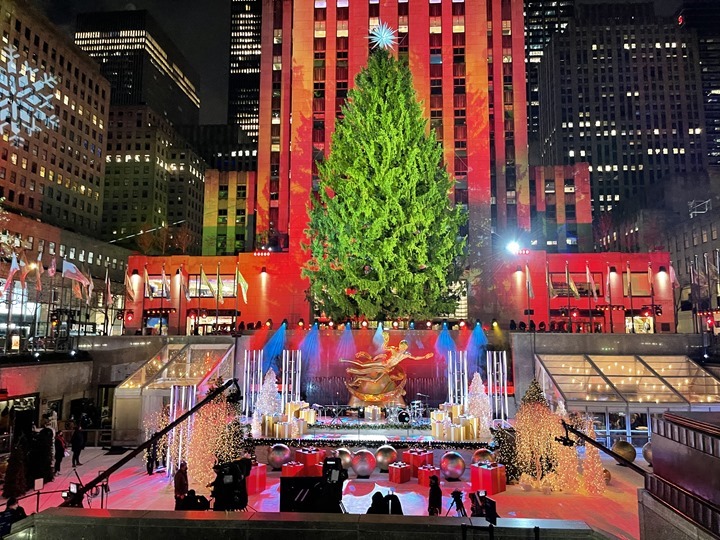 Pre-tree lighting - 2020 - New York - Rockefeller Center