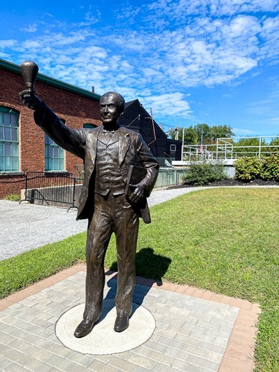 Thomas Edison Statue - Thomas Edison National HIstoric Park - West Orange NJ Thomas Edison Statue - Thomas Edison National HIstoric Park - West Orange NJ