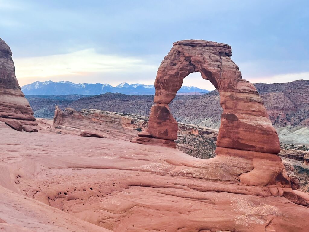 Delicate Arch Trail - Arches NP - Utah