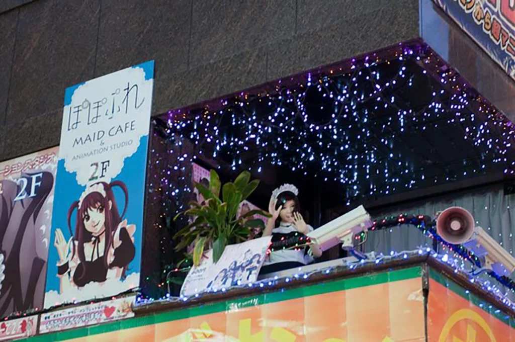 Maid Cafe in Akihabara Tokyo | First Time Visitors to Tokyo