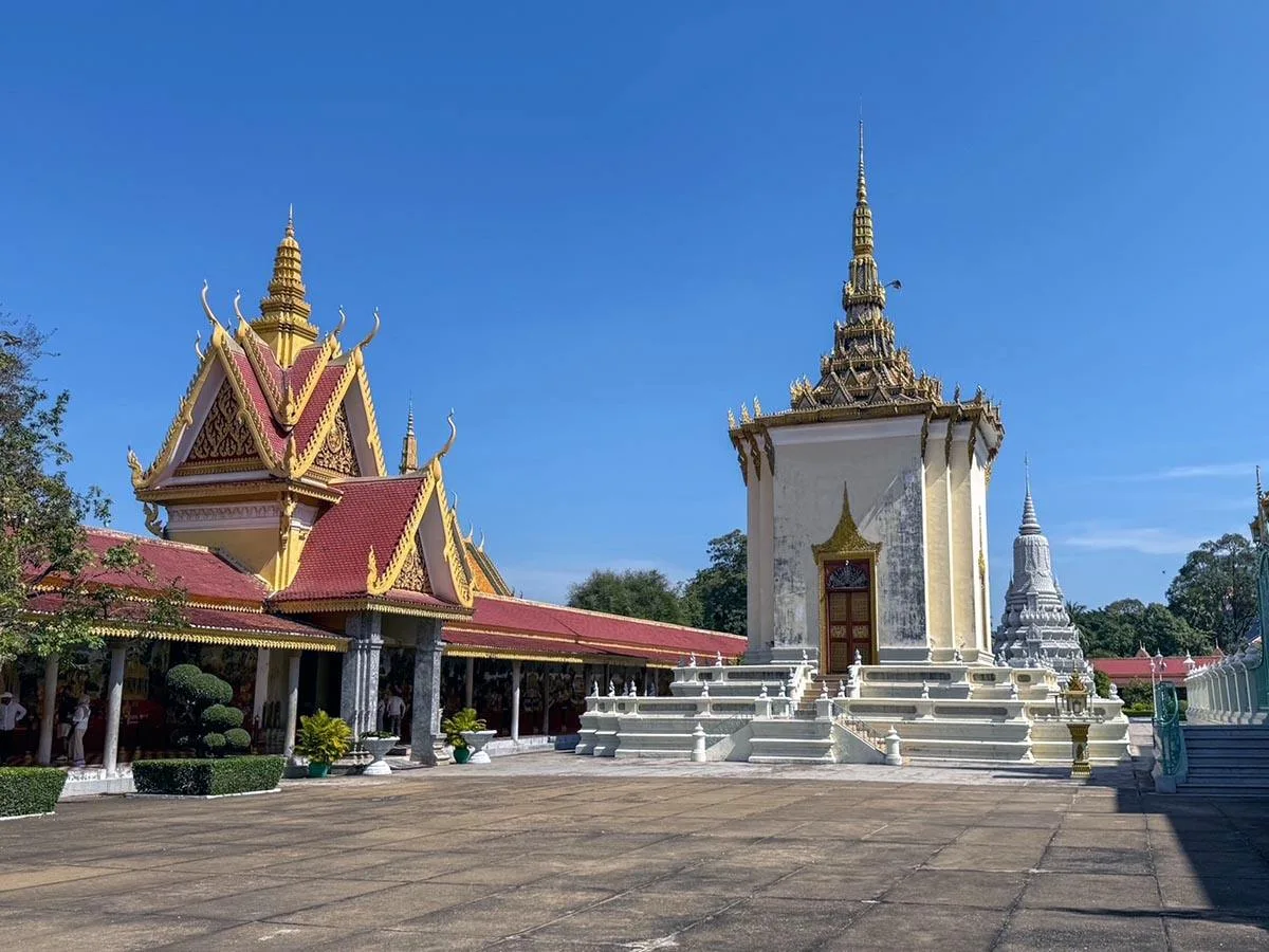 14 Interesting Things to Do in Phnom Penh - Cambodia