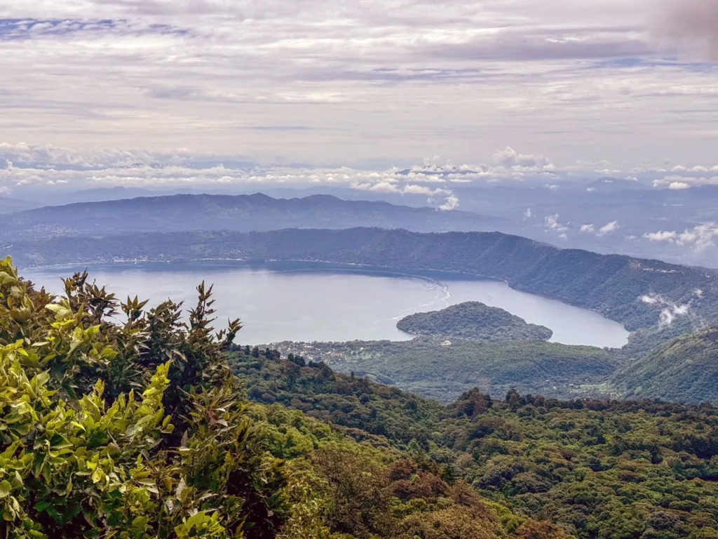 View of 
Lago de Coatepeque - El Salvador